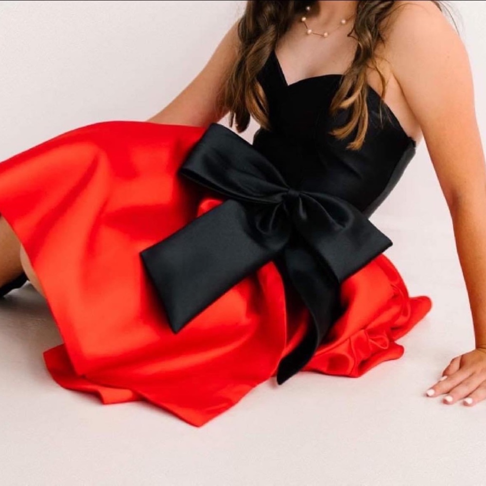 Red/Black short snowball/ prom dress